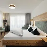Kohlerhof - 4 Star Wellness & Active Hotel Fuegen