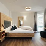 Hotel Kohlerhof - 4 Star Wellness & Active Fügen