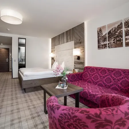 Kohlerhof - 4 Star Wellness & Active Fuegen