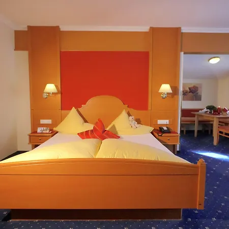 Kohlerhof - 4 Star Wellness & Active Fuegen