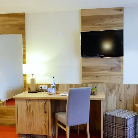 Hotell Kohlerhof - 4 Star Wellness & Active