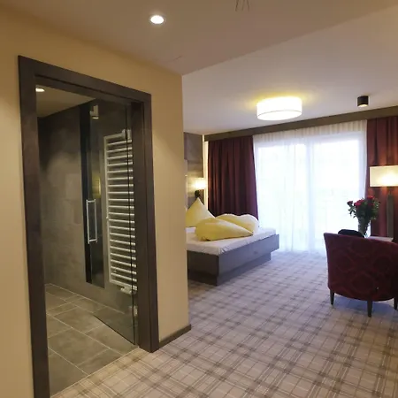 فندق Kohlerhof - 4 Star Wellness & Active فغن