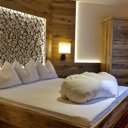 Kohlerhof - 4 Star Wellness & Active Fuegen