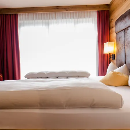 Hotell Kohlerhof - 4 Star Wellness & Active