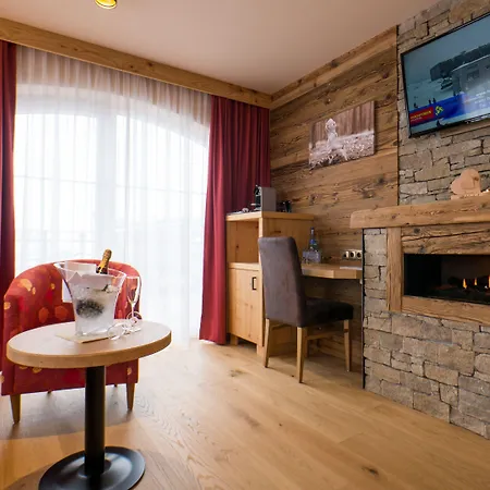 Kohlerhof - 4 Star Wellness & Active Hotel Fuegen