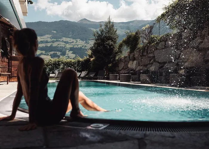 Hotell Kohlerhof - 4 Star Wellness & Active Fügen