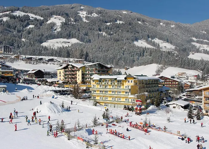 Hotell Kohlerhof - 4 Star Wellness & Active Fügen