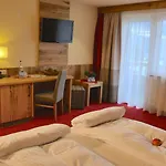Kohlerhof - 4 Star Wellness & Active 4* Fügen