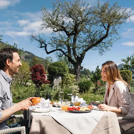 Kohlerhof Otel 4*