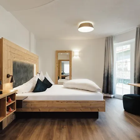 Hotel Kohlerhof - 4 Star Wellness & Active Fügen