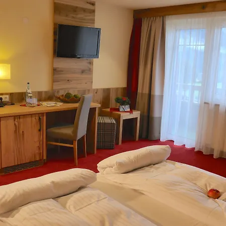 Kohlerhof - 4 Star Wellness & Active 4* Fügen