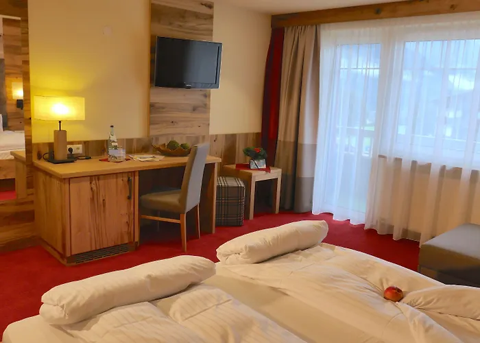 Kohlerhof - 4 Star Wellness & Active 4* פוגן